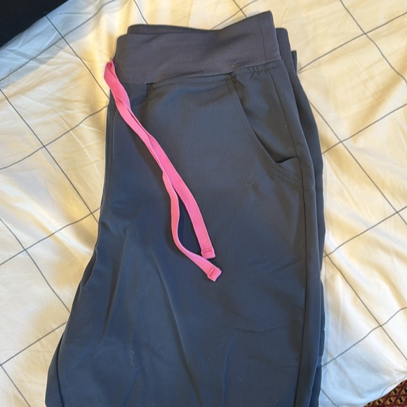 Figs - High Waisted Livingston Basic Scrub Pants - Space grey - Large - Picture 2 of 2